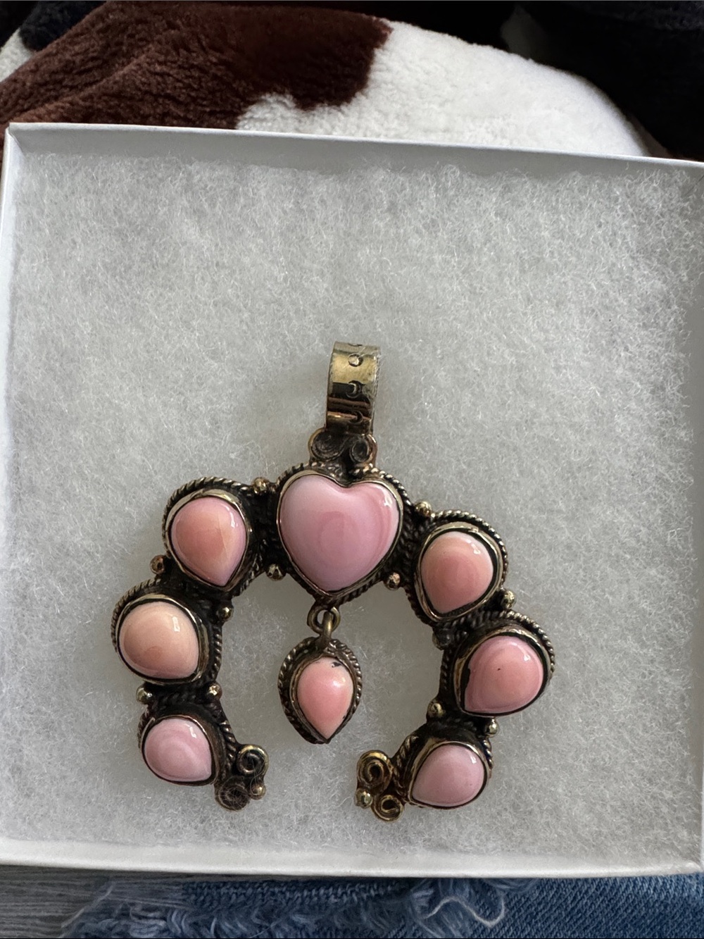 Pink conch Heart najaCluster Pendant Necklace - Vintage-Inspired Jewelry
